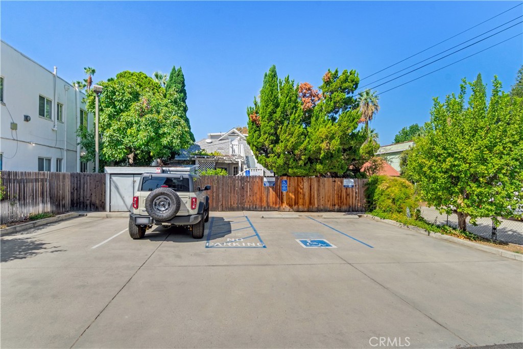325 Cajon Street Property Photo 16