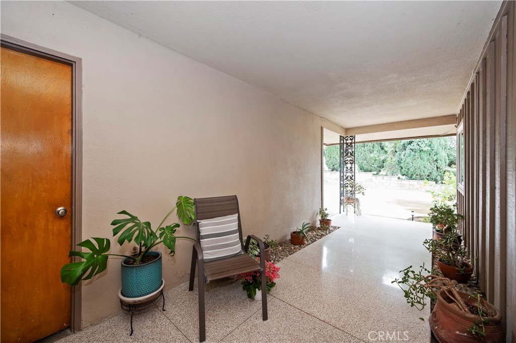28764 Live Oak Road Property Photo 5