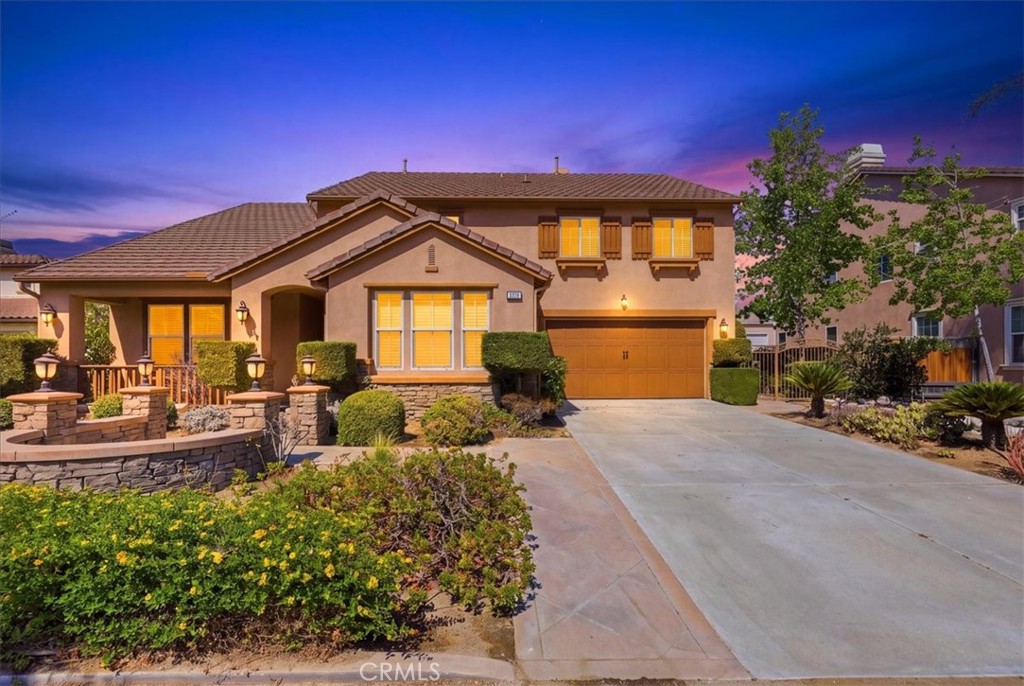 3170 Crestview Property Photo