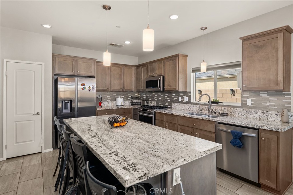 13374 Luna Property Photo 9
