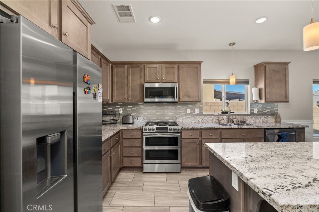13374 Luna Property Photo 10