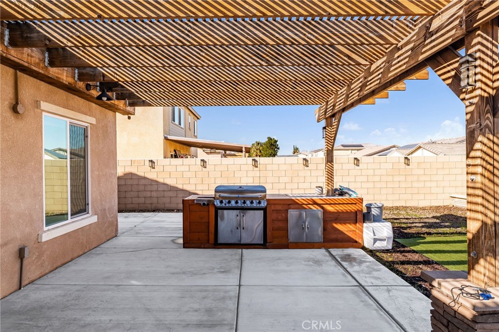 13374 Luna Property Photo 21
