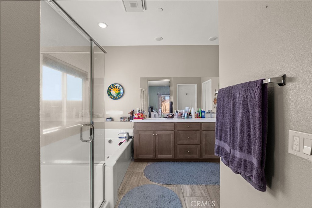 13374 Luna Property Photo 27