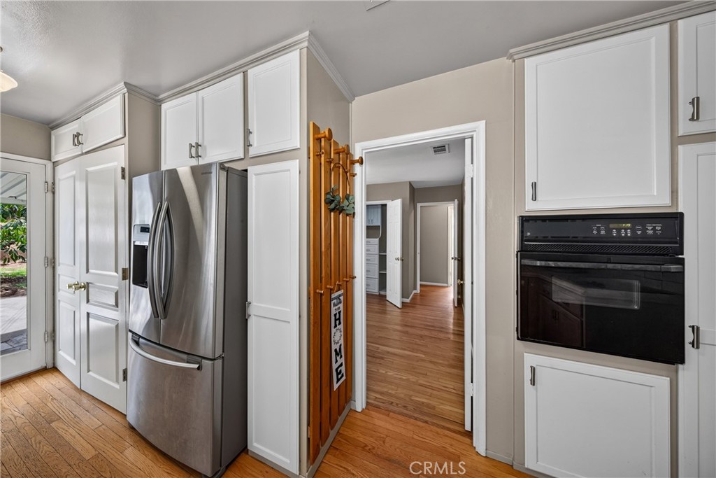 812 Serpentine Property Photo 10