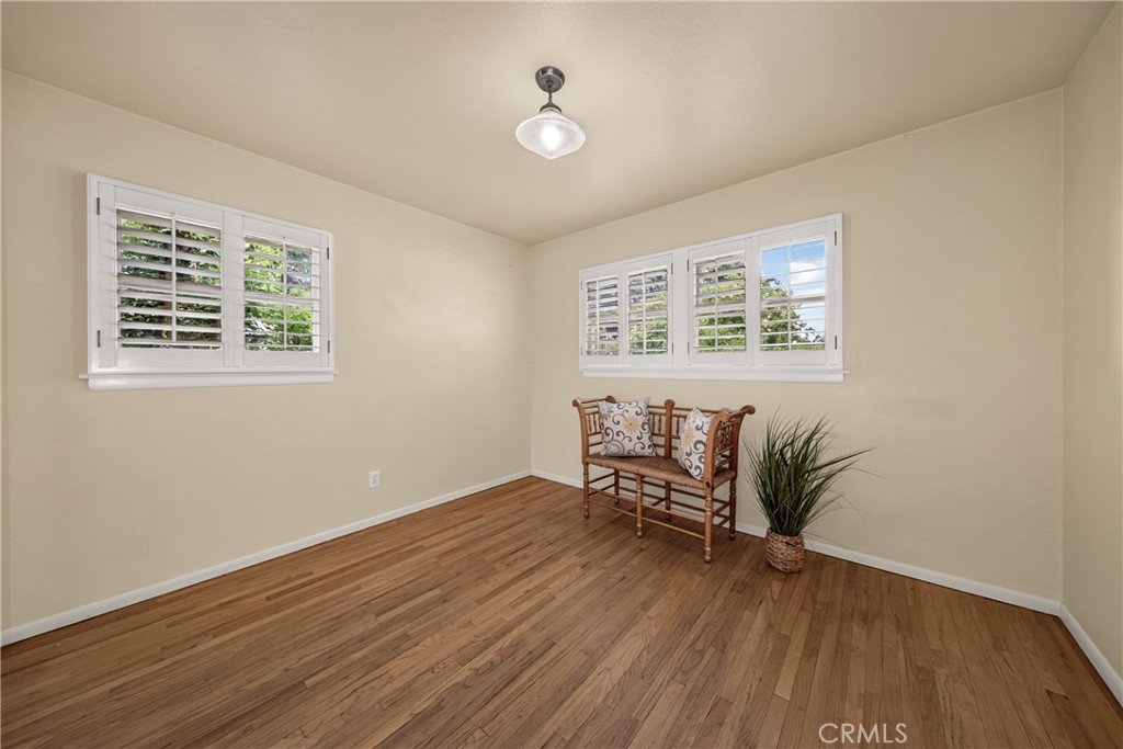812 Serpentine Property Photo 15