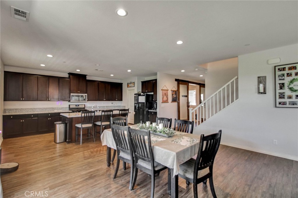 35043 Nikki Court Property Photo 8