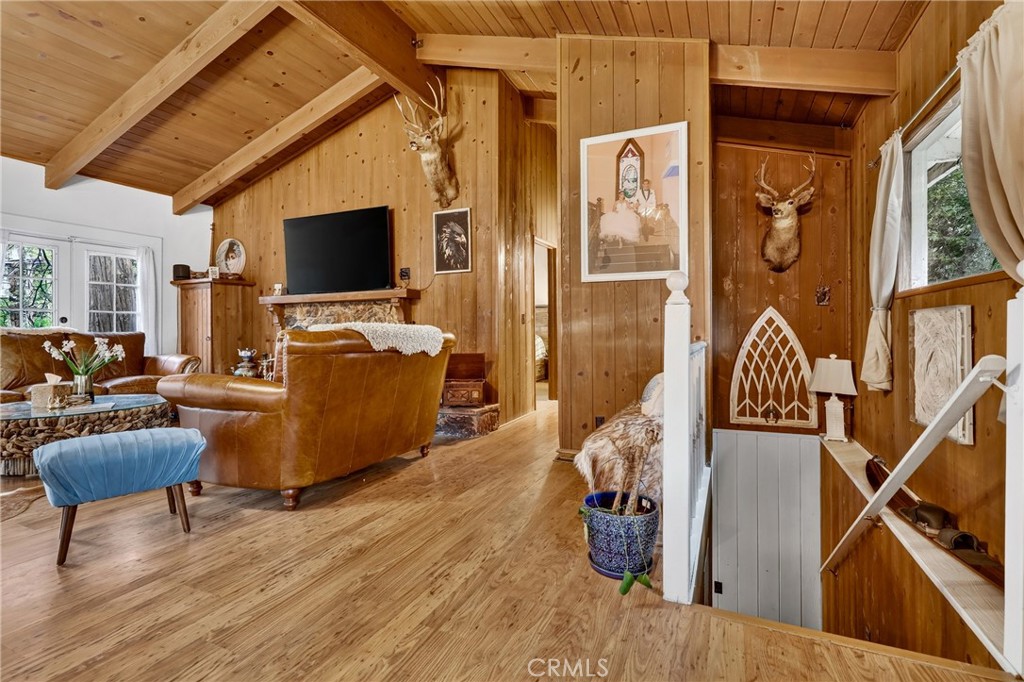 28975 Alder Terrace Property Photo 23