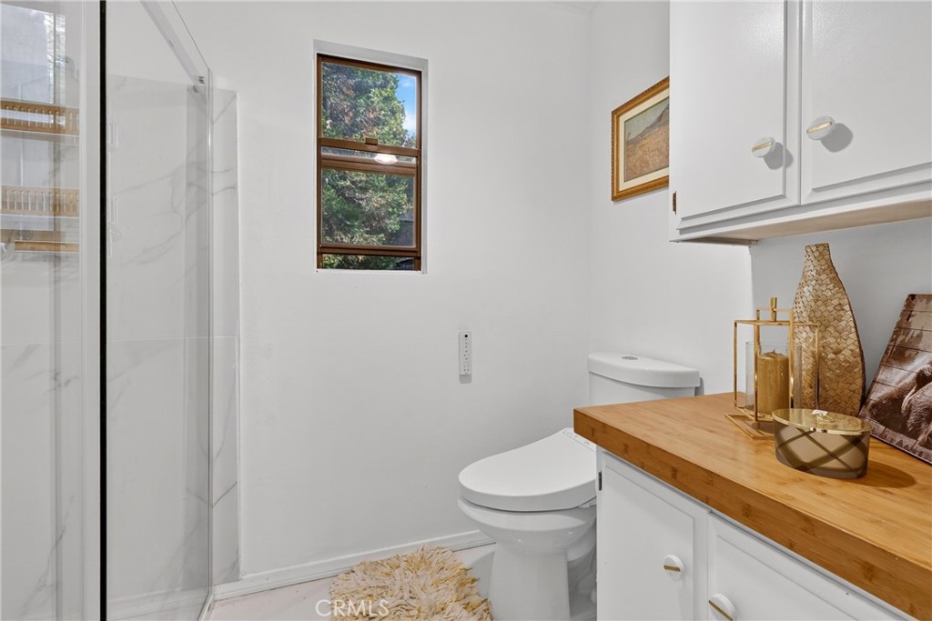 28975 Alder Terrace Property Photo 29