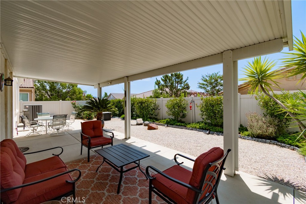 1565 Turtle Property Photo 25