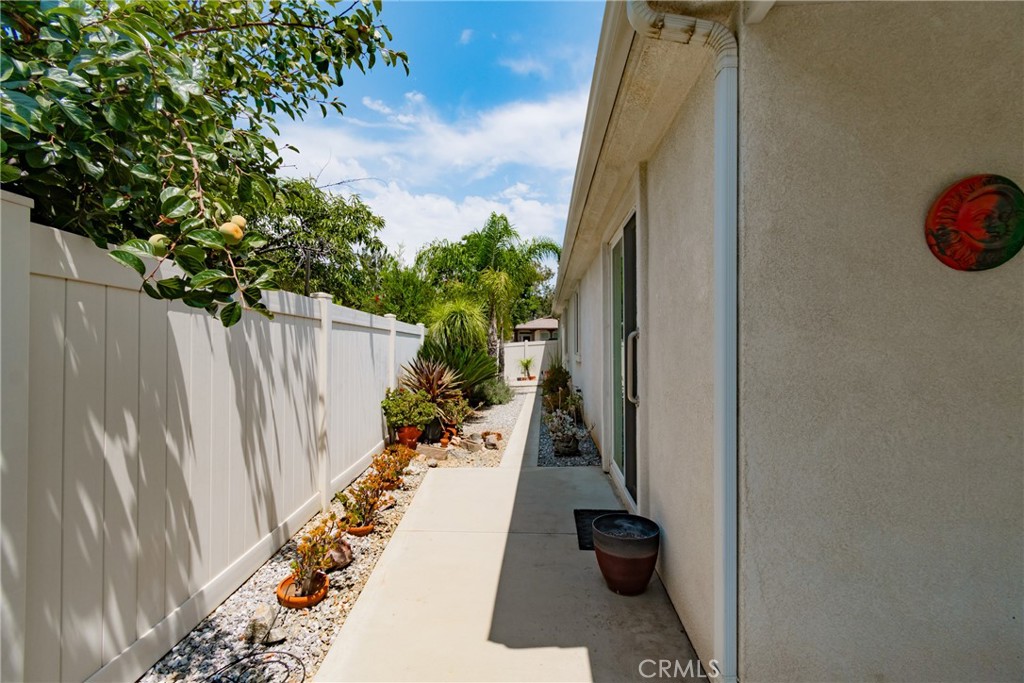 1565 Turtle Property Photo 26
