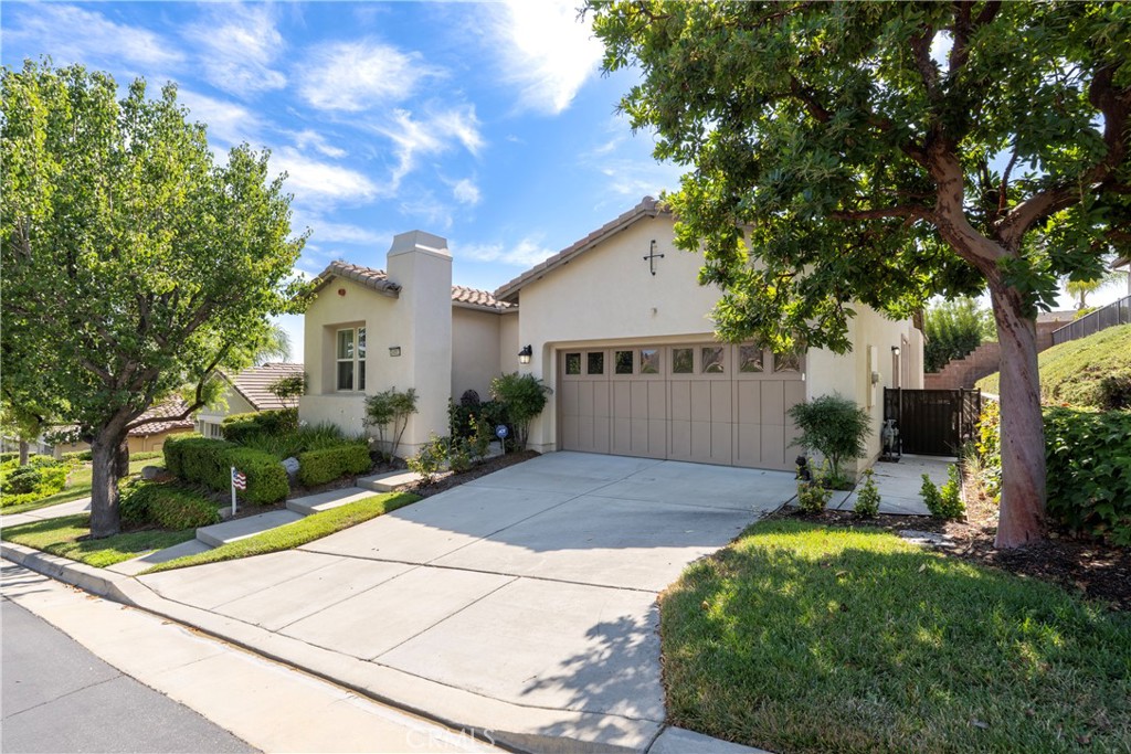 24082 Boulder Oaks Drive Property Photo 1