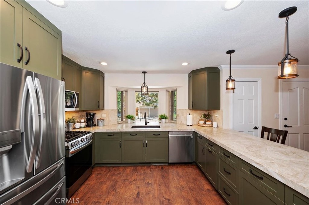 41725 Mockingbird Property Photo 12