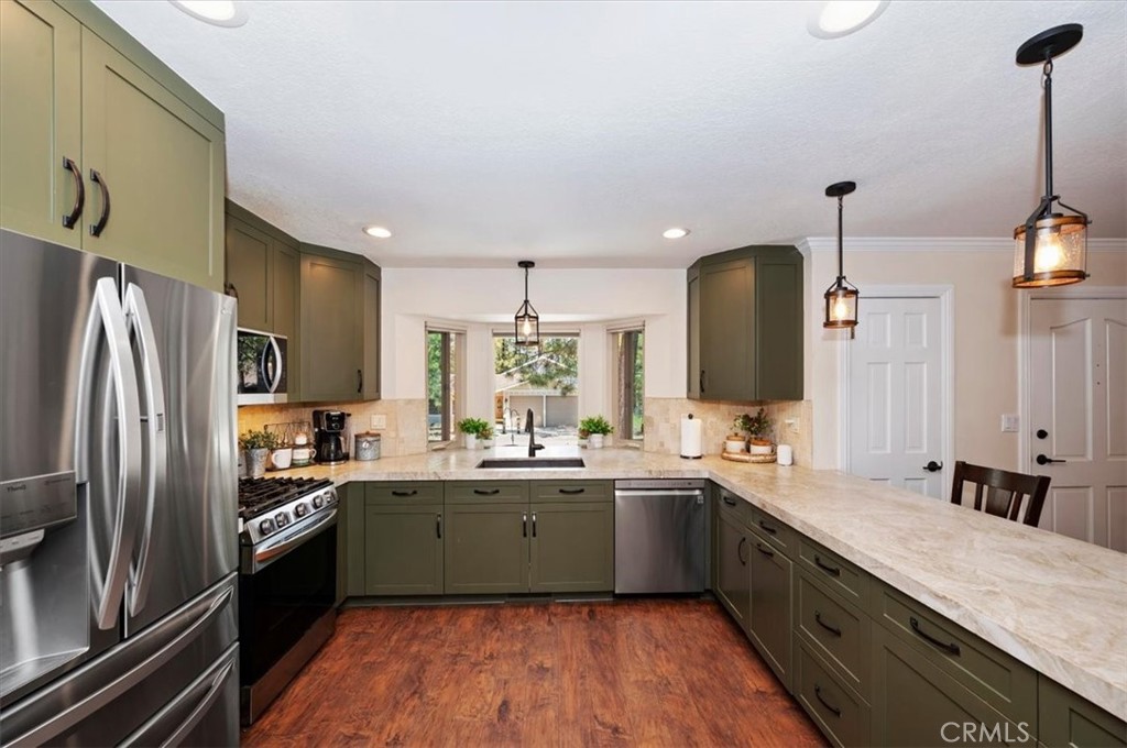 41725 Mockingbird Property Photo 12