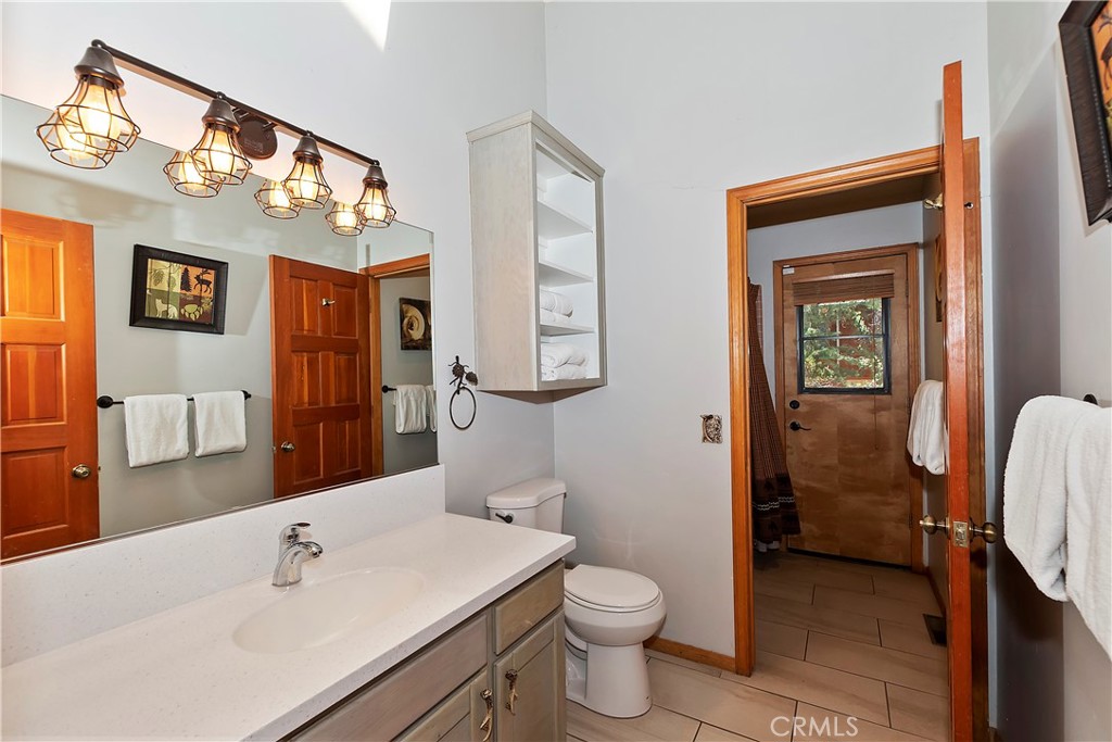 733 Winterset Court Property Photo 41