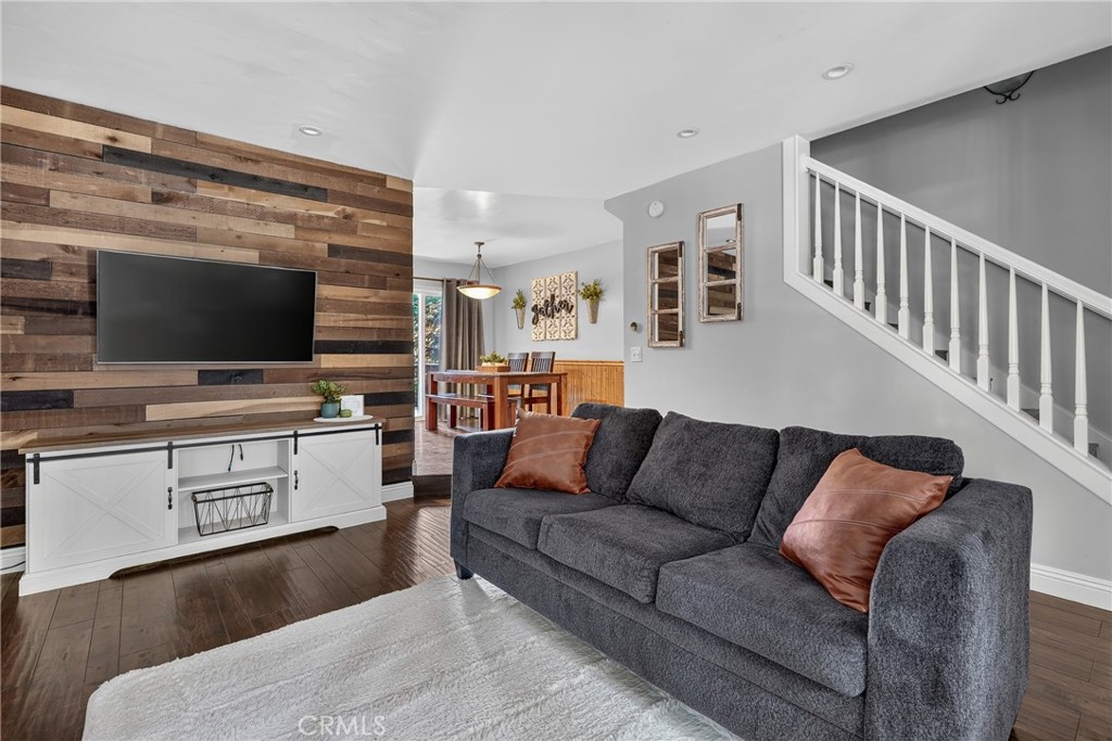 27441 Meadow Property Photo 13