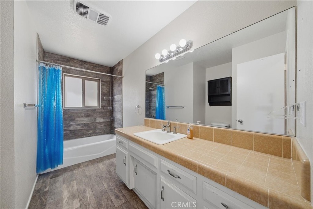 7363 Hermosa Property Photo 14