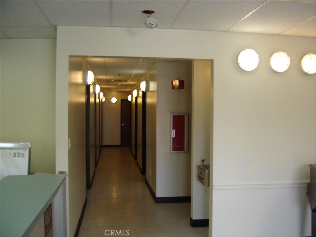 1543 W 8th Street Property Photo 13