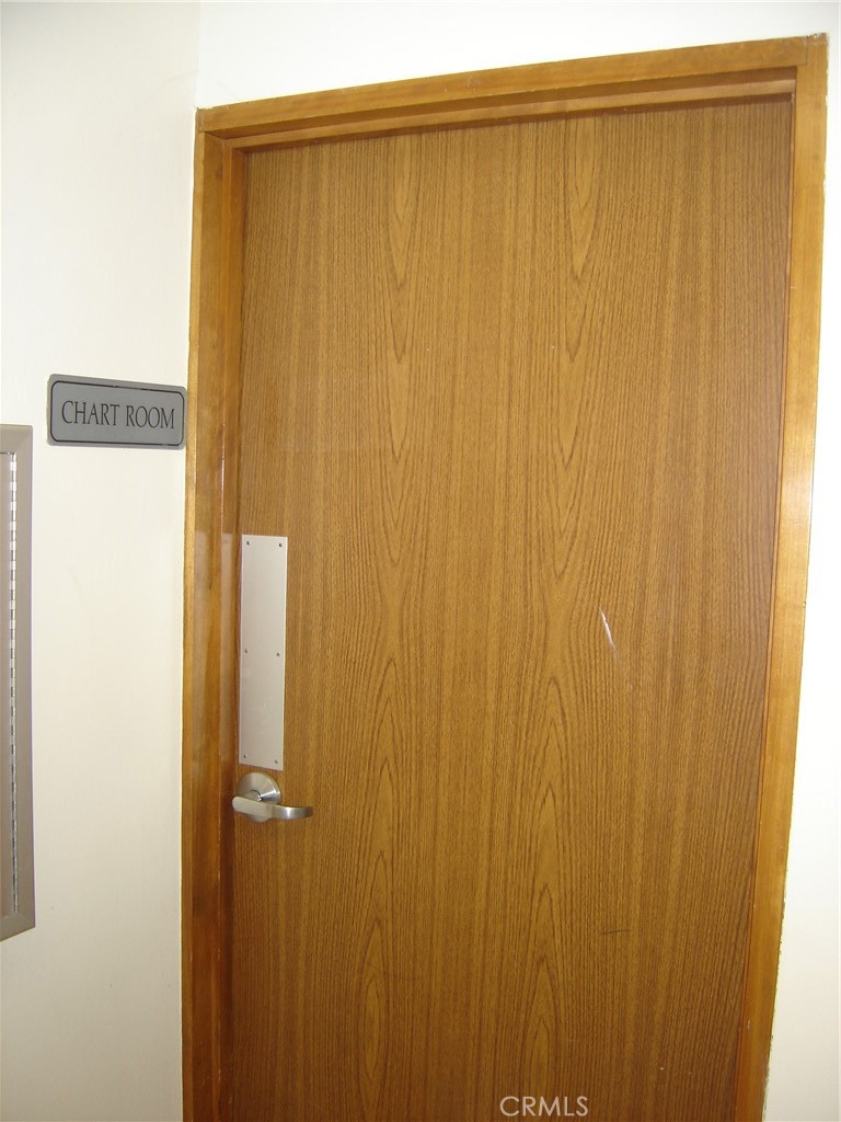 1543 W 8th Street Property Photo 26
