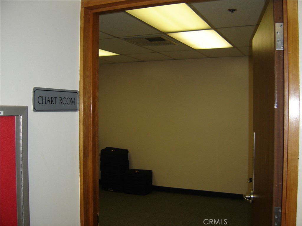 1543 W 8th Street Property Photo 27