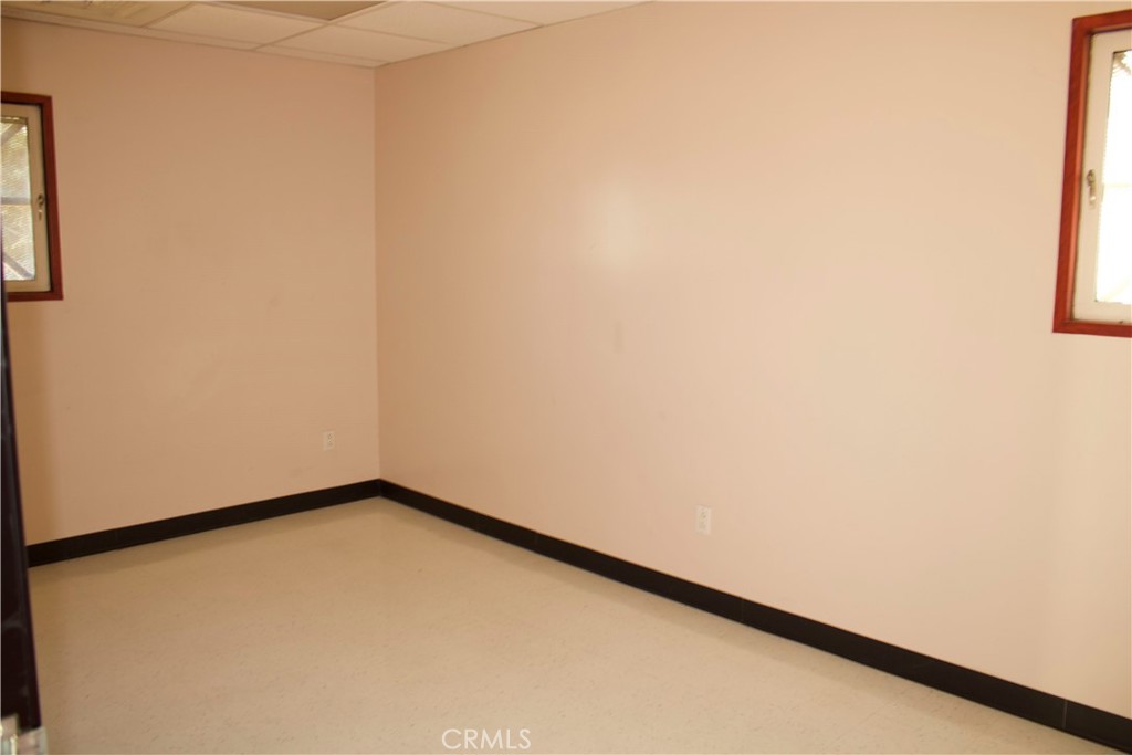 1543 W 8th Street Property Photo 53