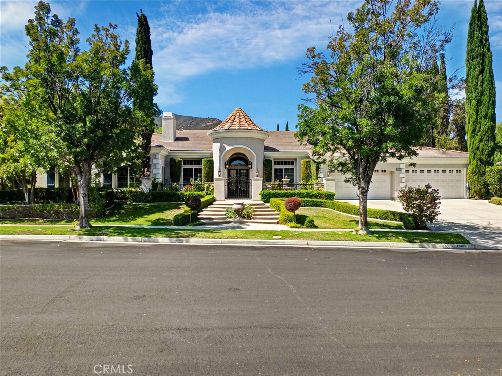 1660 Alamitos Property Photo 2