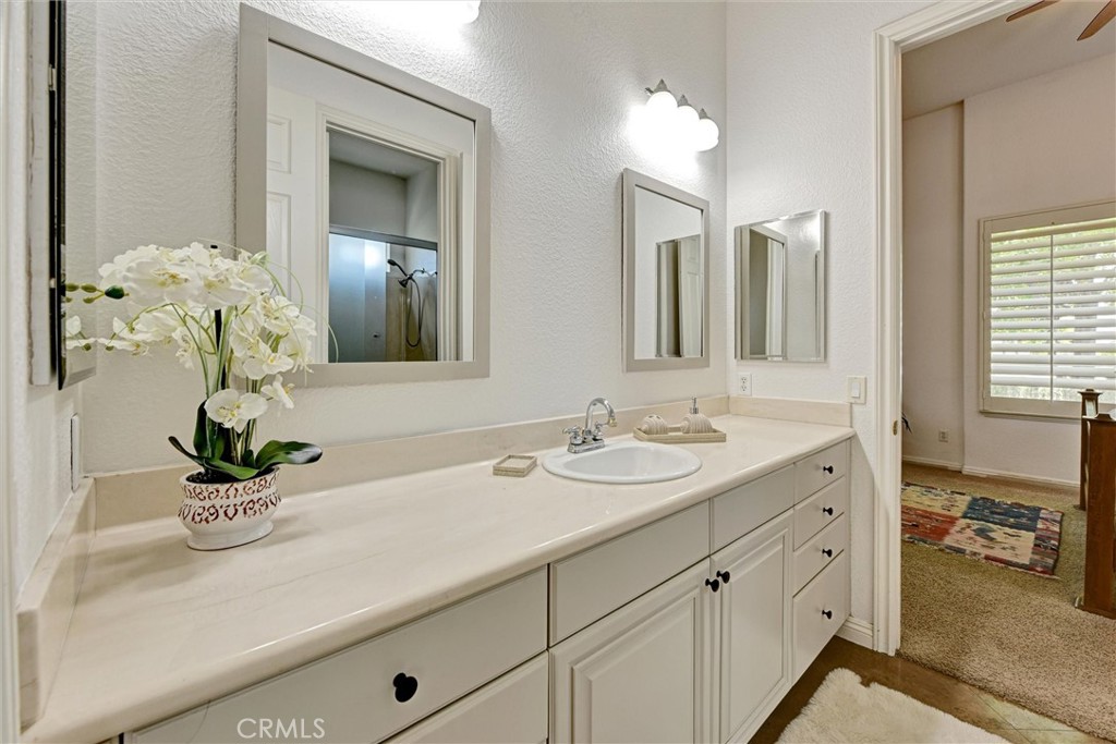 1660 Alamitos Property Photo 32