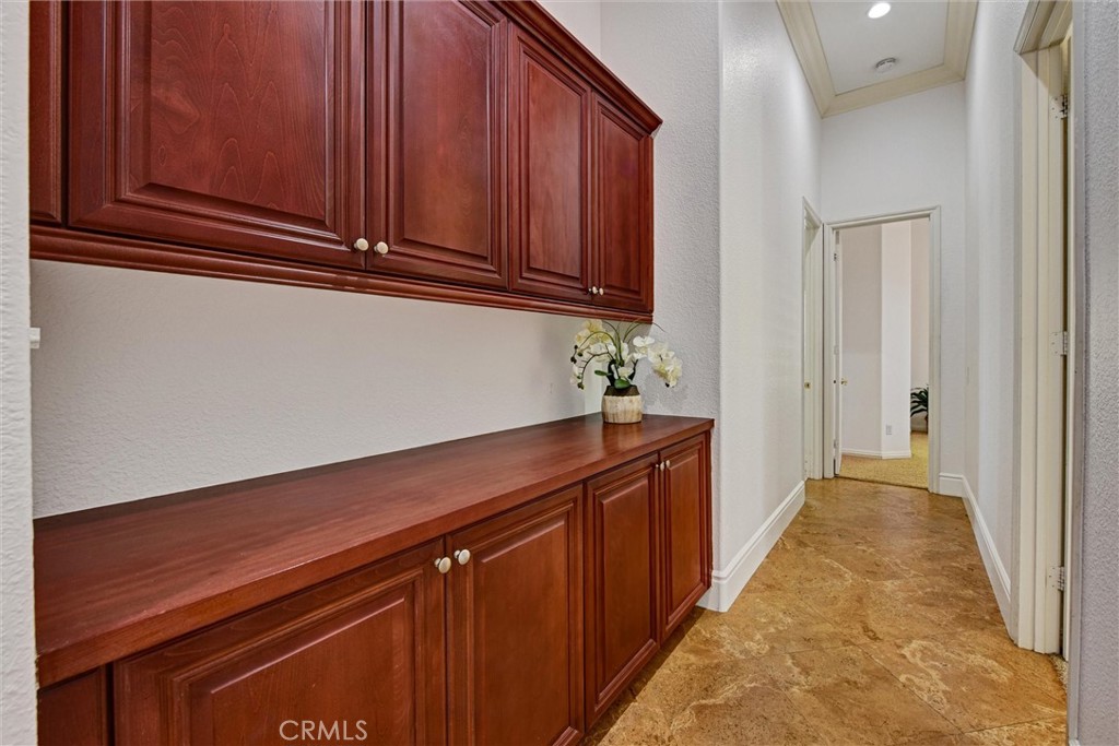 1660 Alamitos Property Photo 34
