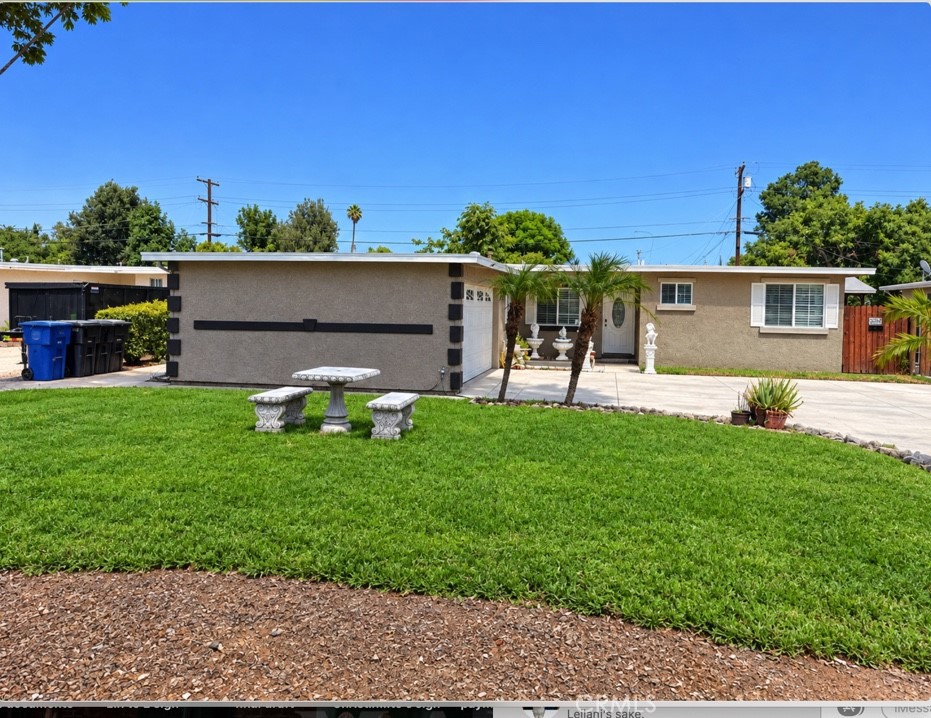 4267 Canterbury Property Photo 1