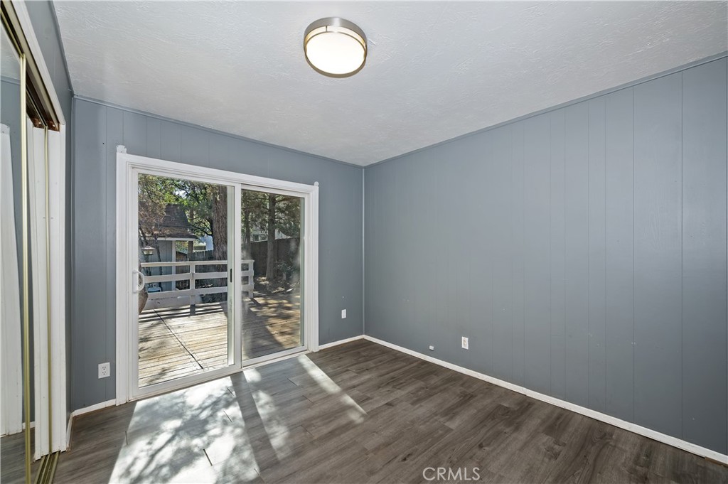 853 Los Angeles Property Photo 13