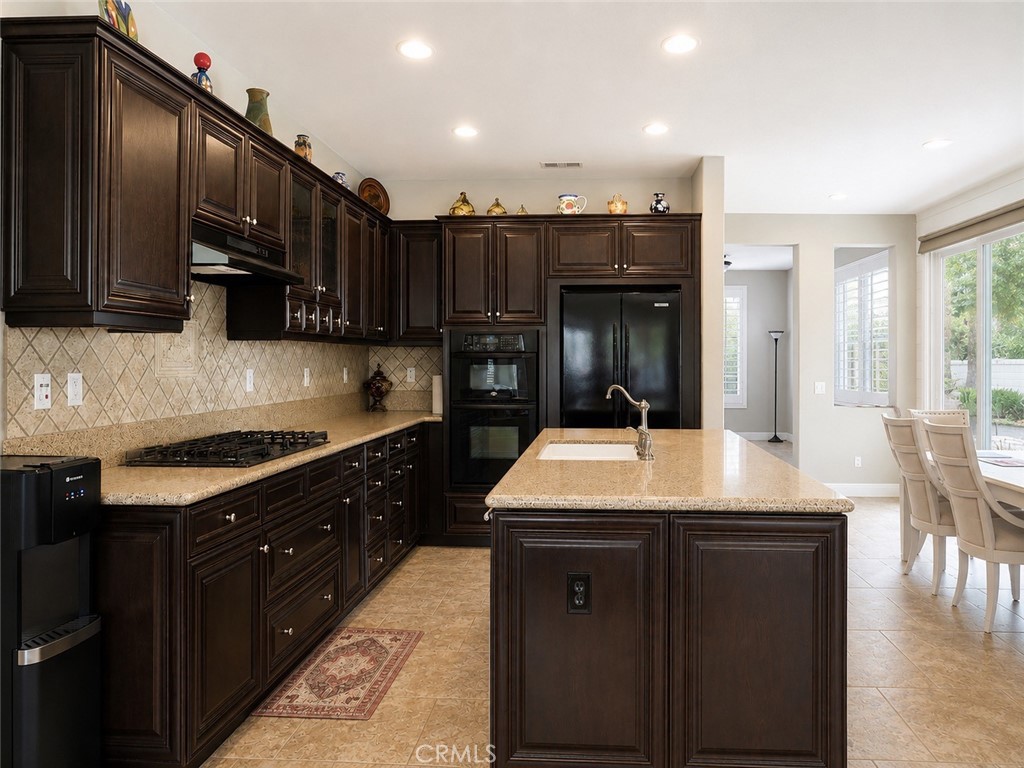 11082 Kalmia Court Property Photo 9