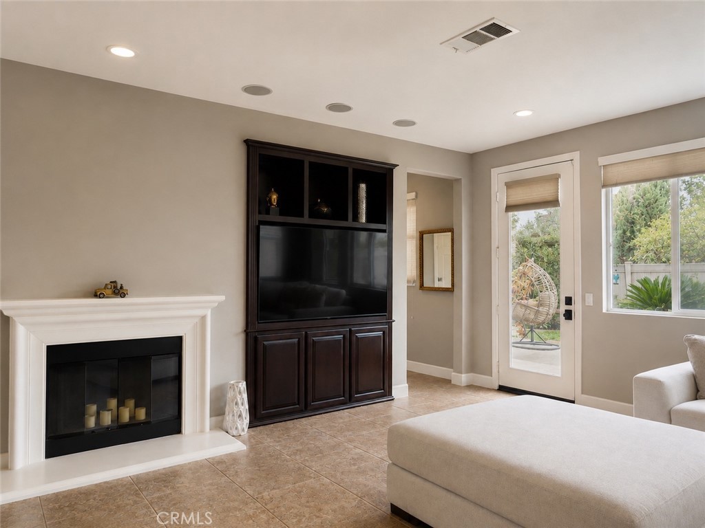 11082 Kalmia Court Property Photo 12