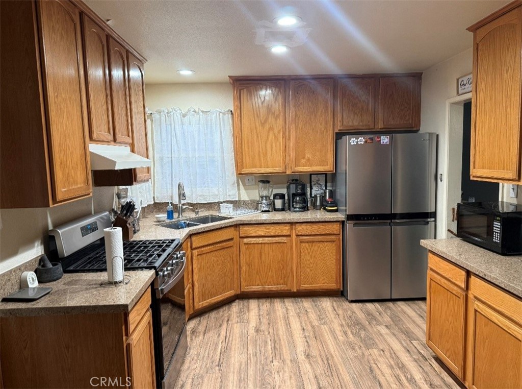 1280 Lomita Property Photo 11