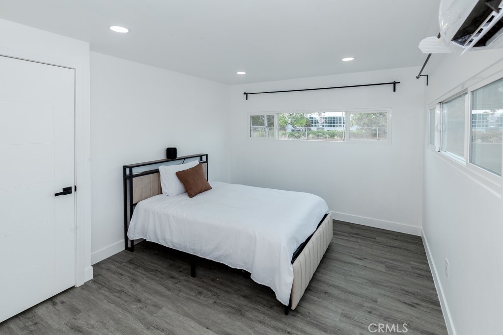 142 Sir Damas Drive Property Photo 12
