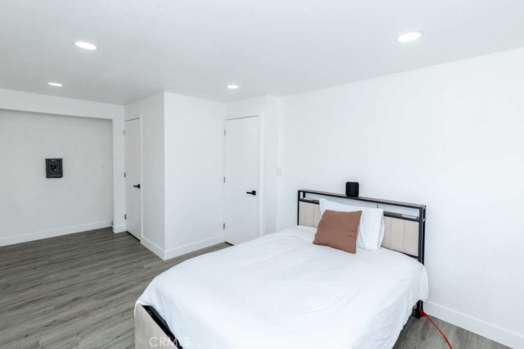 142 Sir Damas Drive Property Photo 13