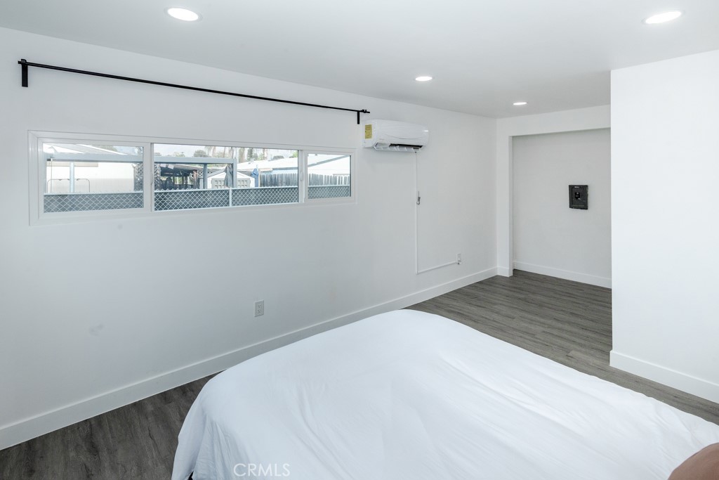 142 Sir Damas Drive Property Photo 14