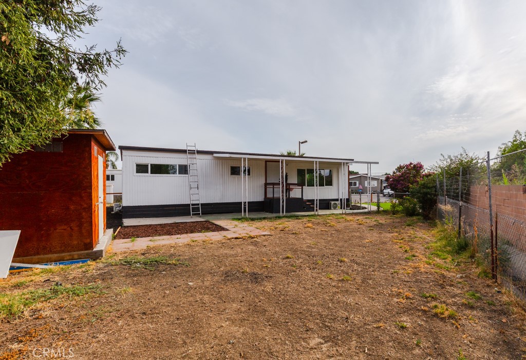 142 Sir Damas Drive Property Photo 27