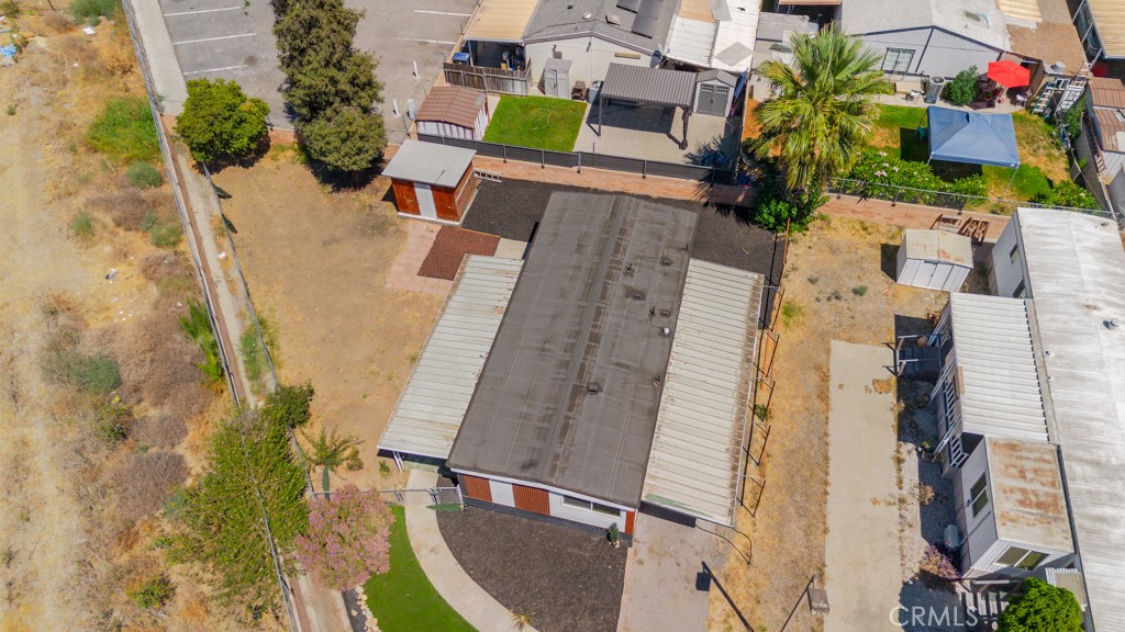 142 Sir Damas Drive Property Photo 32