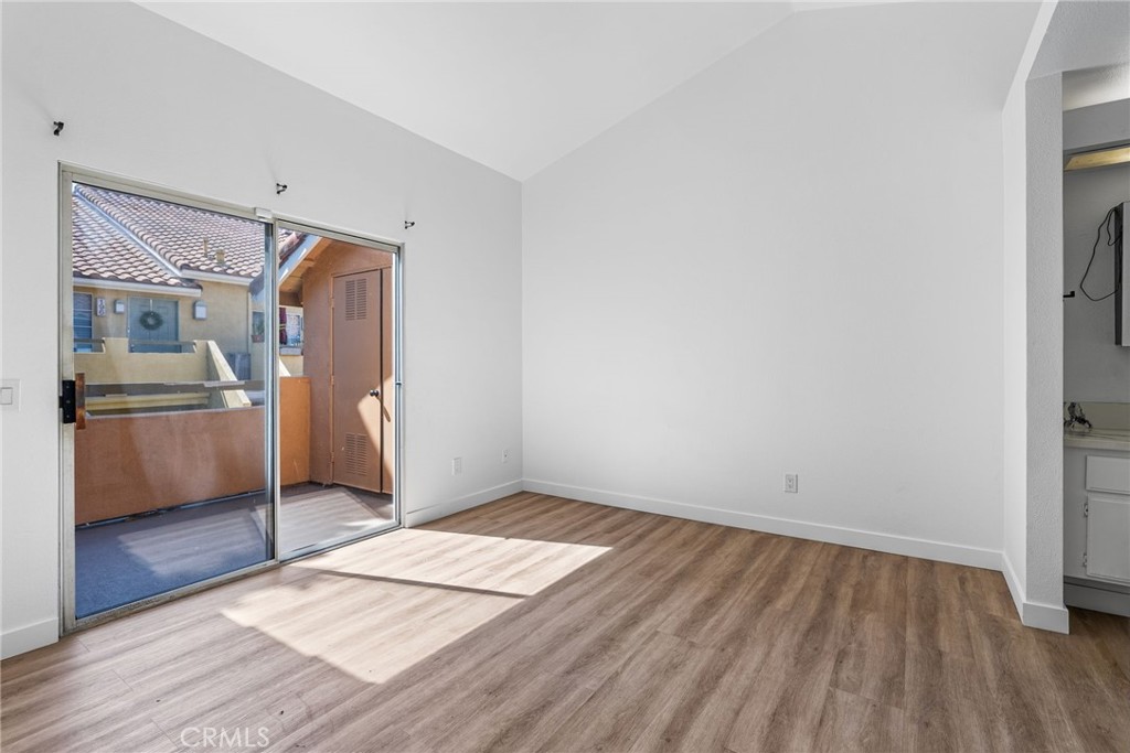 186 Alicante Aisle Property Photo 15