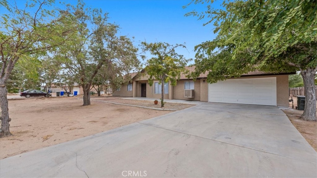 13225 Topock Property Photo 2