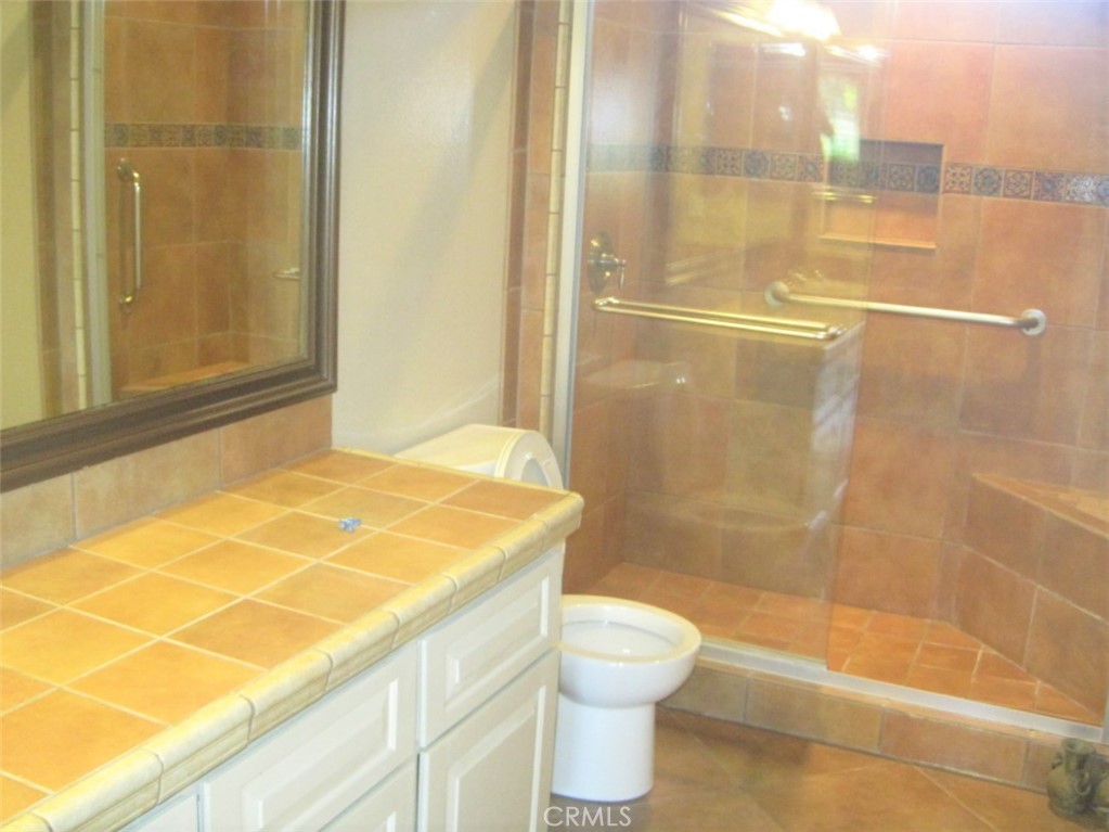 2441 Sylvian Property Photo 4