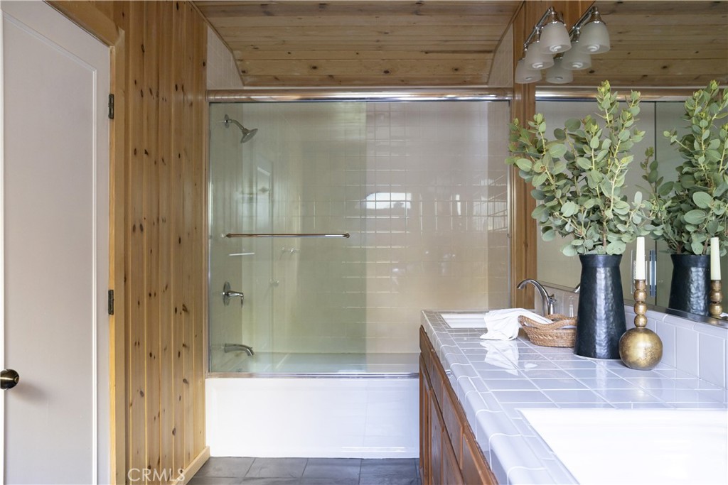 28819 North Shore Property Photo 25