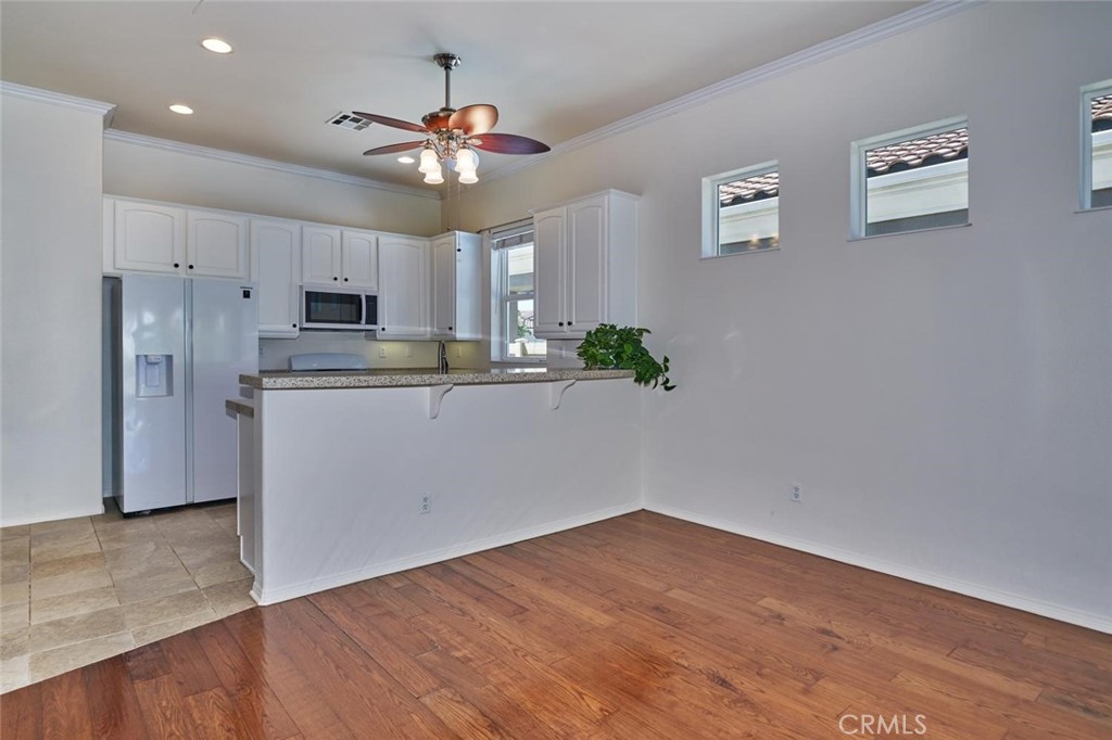 1034 Riviera Court Property Photo 17