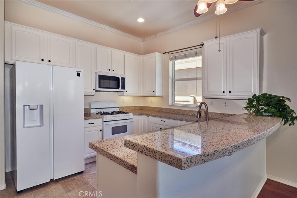 1034 Riviera Court Property Photo 19