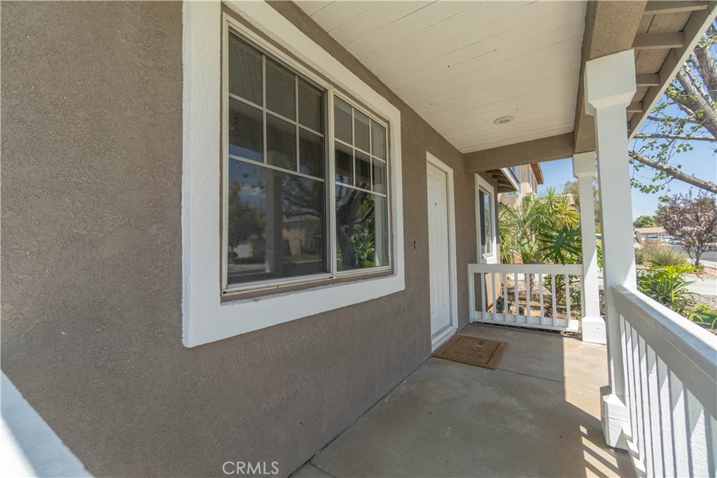15419 Alosta Property Photo 7