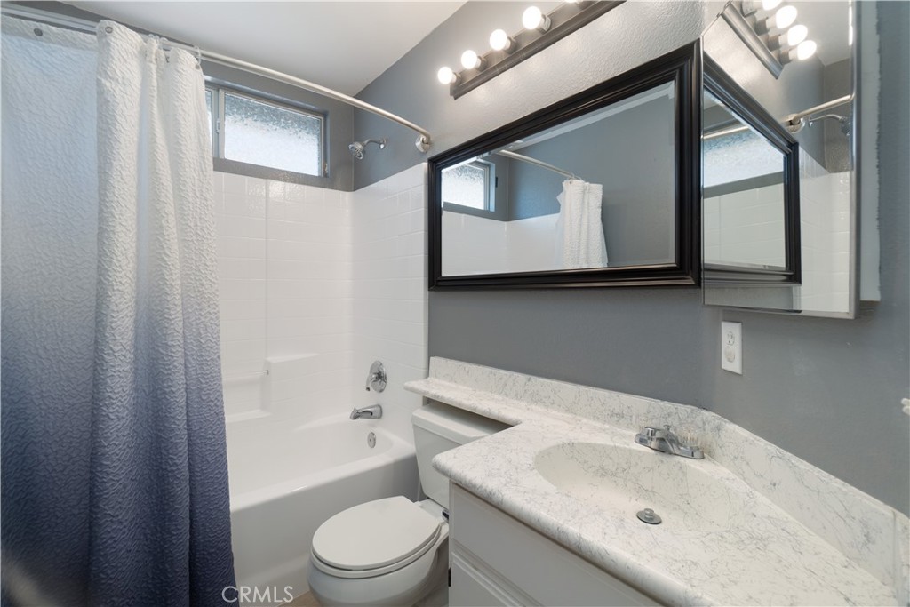 15419 Alosta Property Photo 23