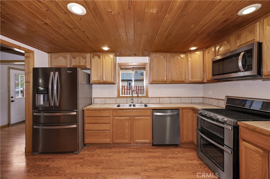 418 Sunset Lane Property Photo 14
