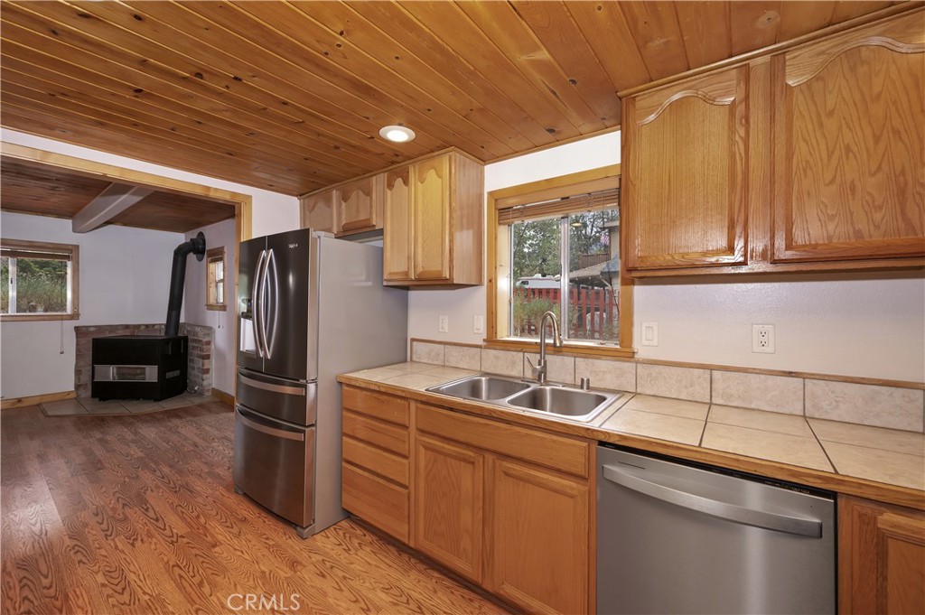 418 Sunset Lane Property Photo 16