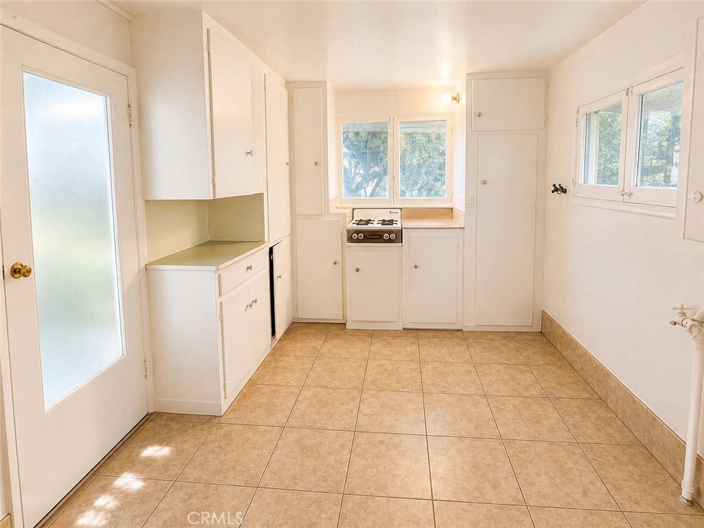 1951 N San Gorgonio Property Photo 14