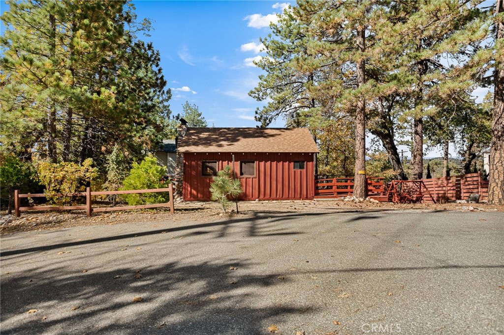 2478 Elko Property Photo 17