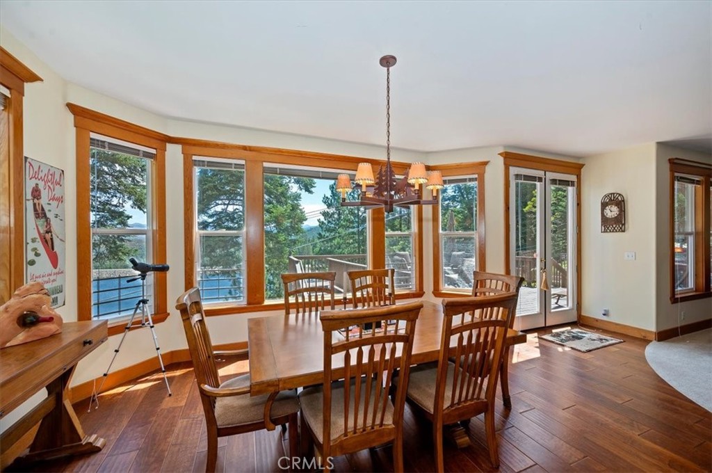 483 Emerald Property Photo 15